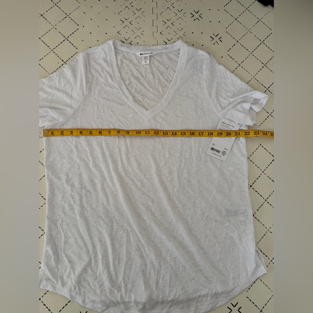 NWT Athleta White Scoop V-Neck‎ Short Sleeve Breezy Tee Top XL - Picture 7 of 8